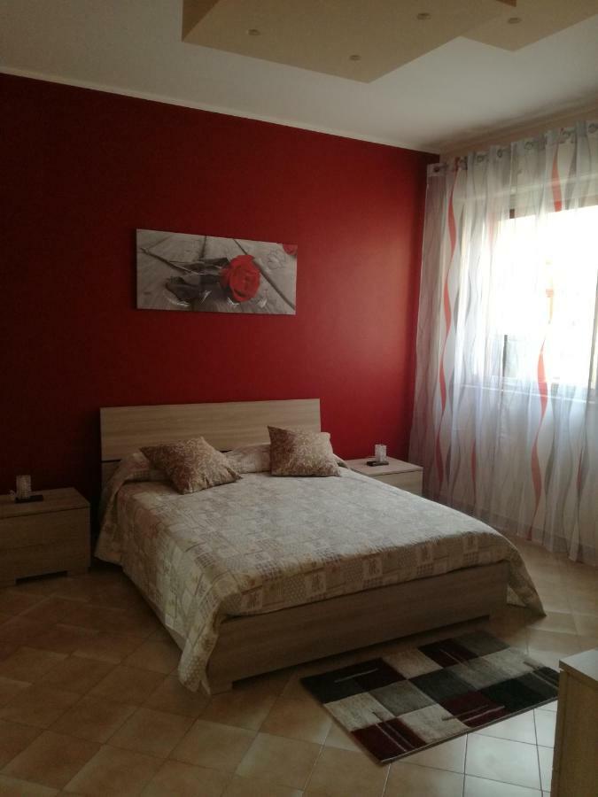 Casa Vacanza Petrulli Zafferana Etnea Exteriör bild
