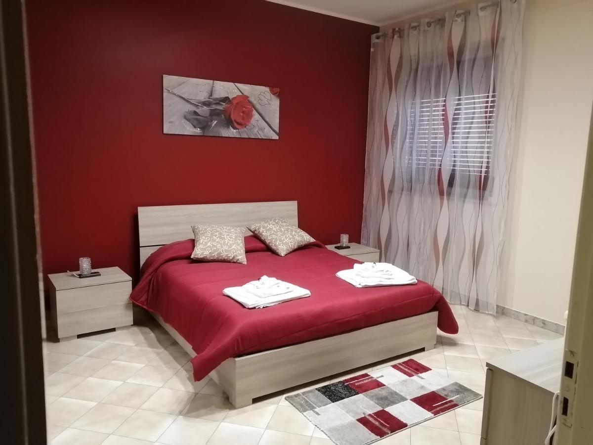 Casa Vacanza Petrulli Zafferana Etnea Exteriör bild
